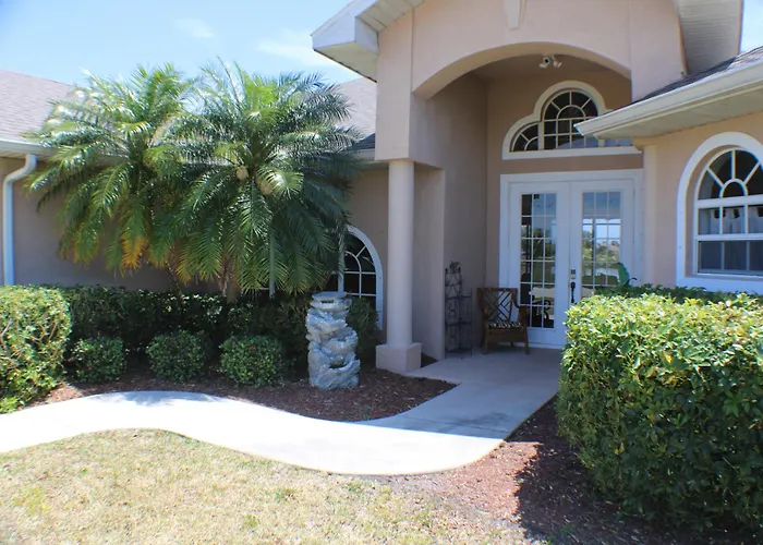 Cape Coral Wildlife Views-Heated Pool-Pet Friendly